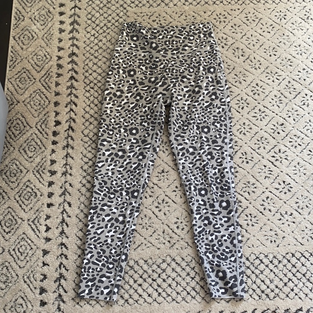 Offline by Aerie Goals 7/8 Animal Print Leggings
